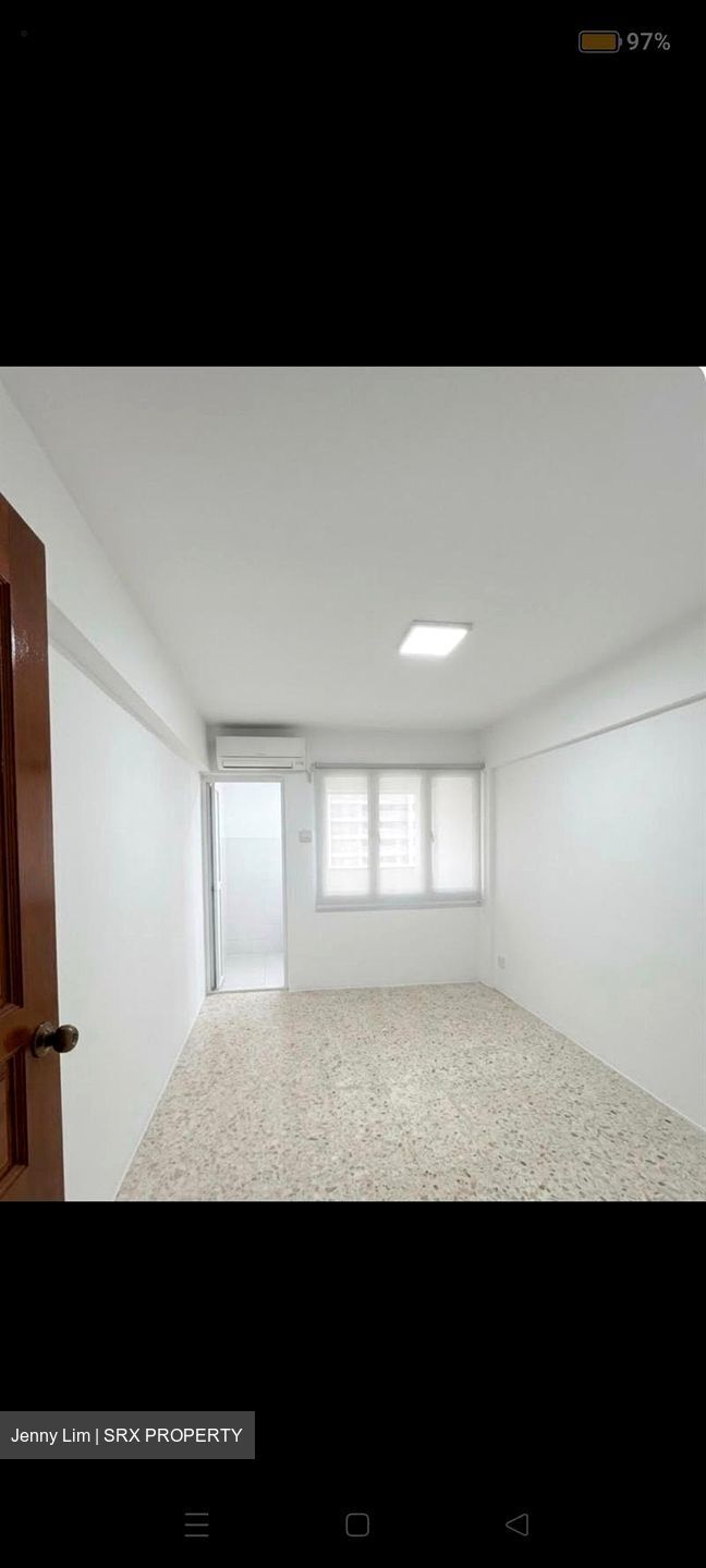 Ang Mo Kio Avenue 10 (Ang Mo Kio),  #638597351